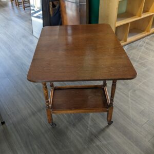 1930s Drop leaf tea trolley - Image 2