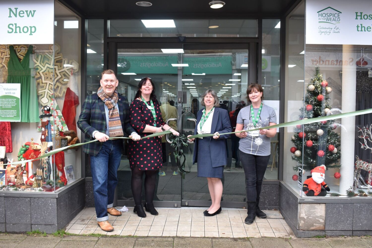 Councillor and Staff opening new Sevenoaks Hospice Shop