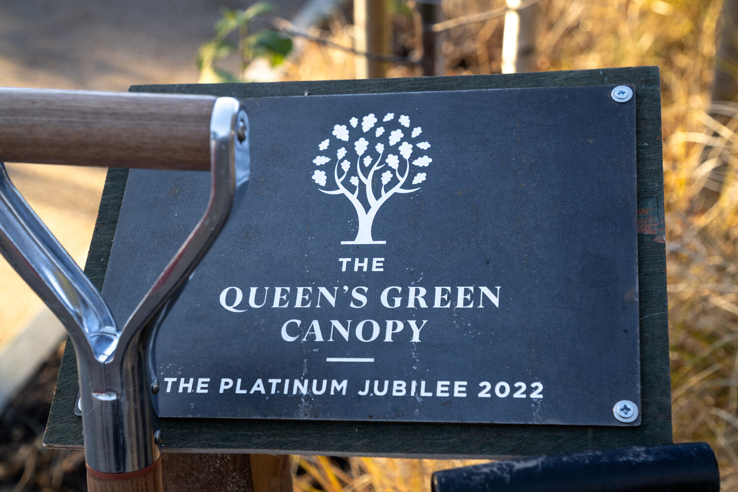 Queen's Green Canopy Plaque